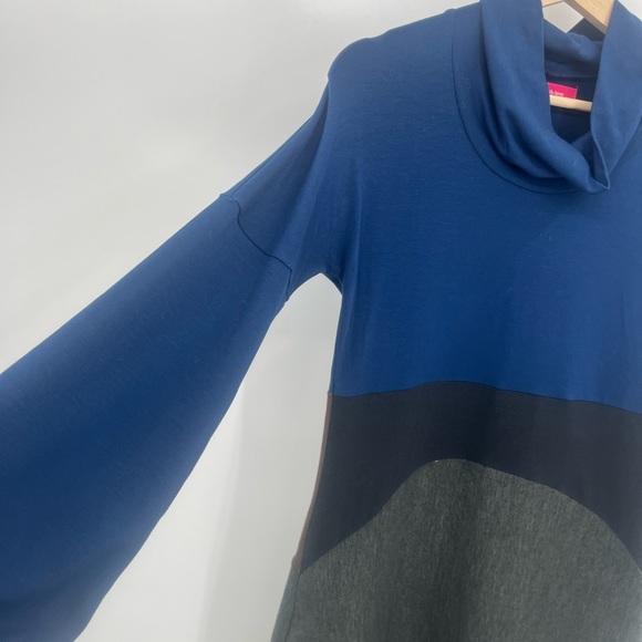 Kelly Lane Designer Boutique organic hemp colorblock Dress - Picture 3 of 10